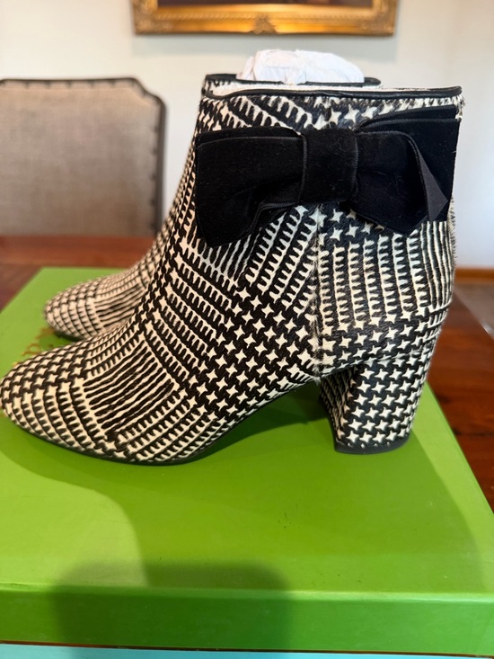 kate spade Shoes - kate spade Black & White Houndstooth Ankle Boots with Velvet Bow